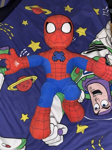 Spider man talking super - super, hero